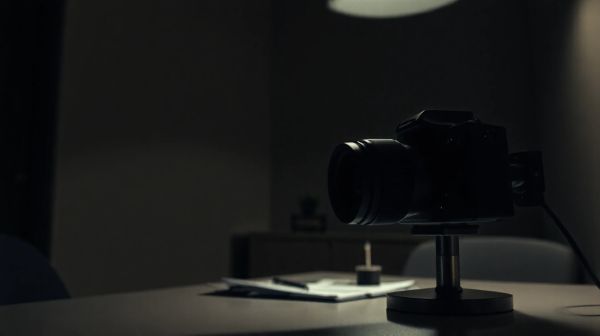 Top 5 caméras espions pour une surveillance discrète réussie